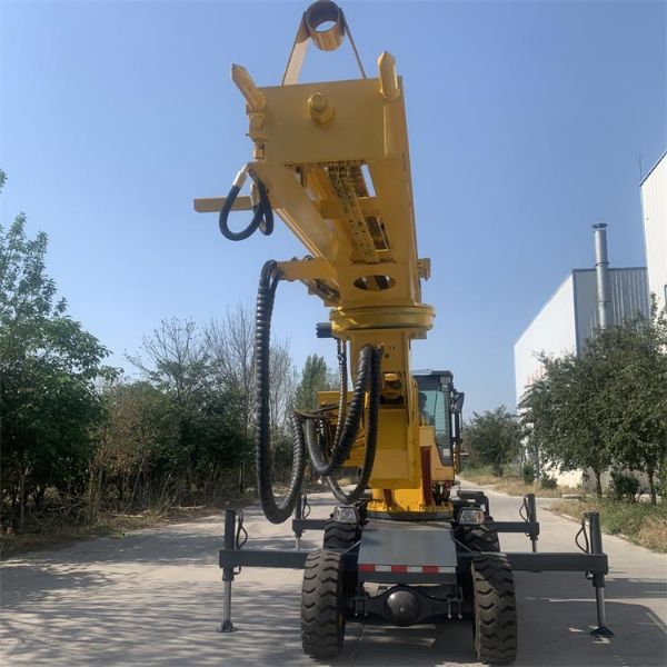 750輪式隧道鉆機(jī)，專業(yè)隧道鉆機(jī)廠家